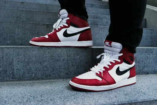 [Welcome10] 🔥 Classic Chicago High-Top Sneakers – Red | White | Black